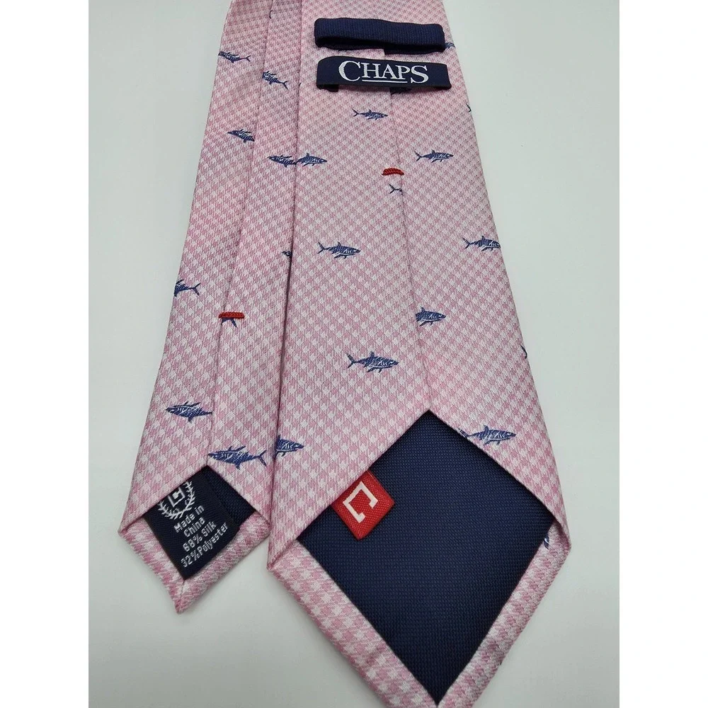 Chaps Ralph Lauren Men's Pink Blue Geometric Shark 100% Silk Tie 58